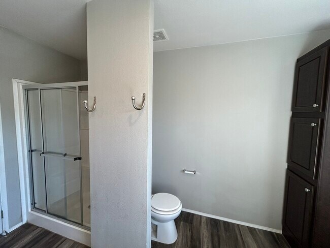 Foto del edificio - 2090-2045 45 Rd