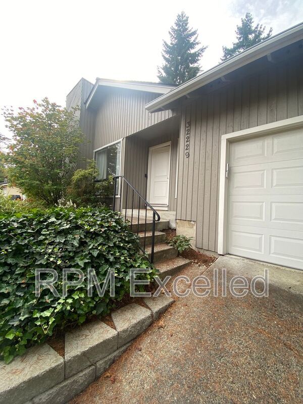 Building Photo - 32229 2nd Ave SW