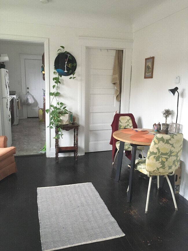 Foto del edificio - 1403 Morrell St