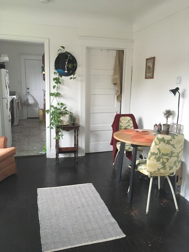 Building Photo - 1403 Morrell St