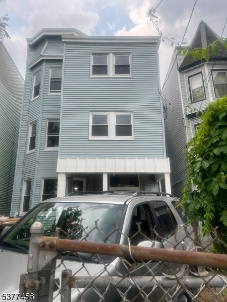 Building Photo - 146 Johnson Ave