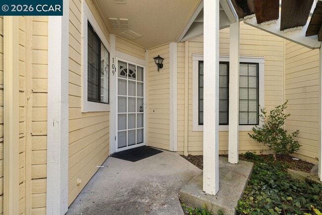 Building Photo - 109 Devonwood