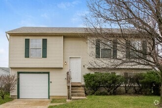 Building Photo - 1527 Berkhard Dr
