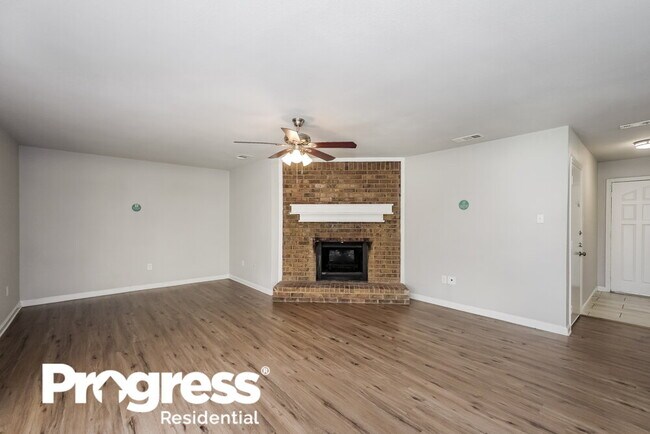 Foto del edificio - 5719 Myers Rd