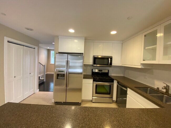 Cocina - 1804 10th St