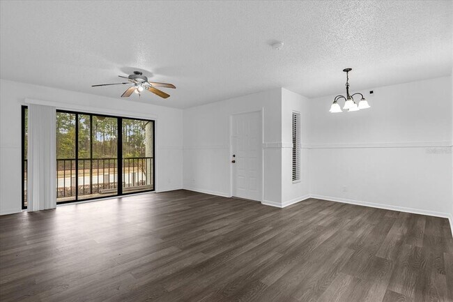 Building Photo - 1322 S Pine Ridge Cir