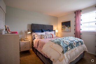 Dogwood- 2BR, 2BA - Belmont Hills Apartments