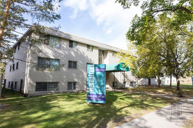 Building Photo - Berkley Manor