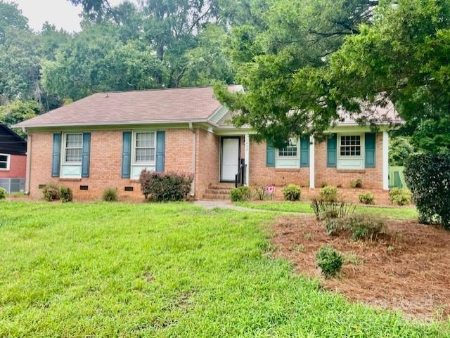 Foto principal - 1939 Edgewater Dr