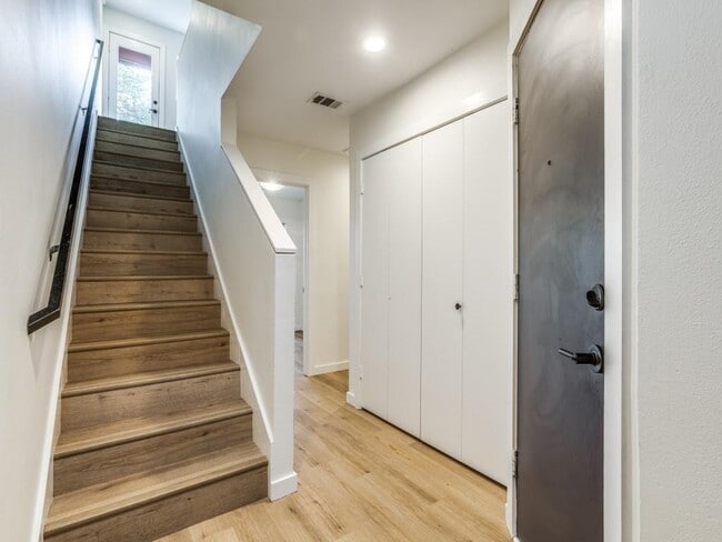 Building Photo - 1429 Caddo St