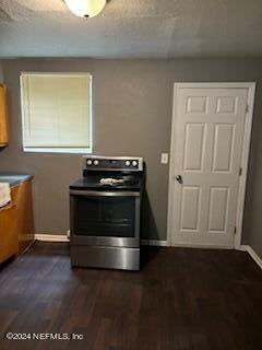 Foto del edificio - 1658 W 10th St