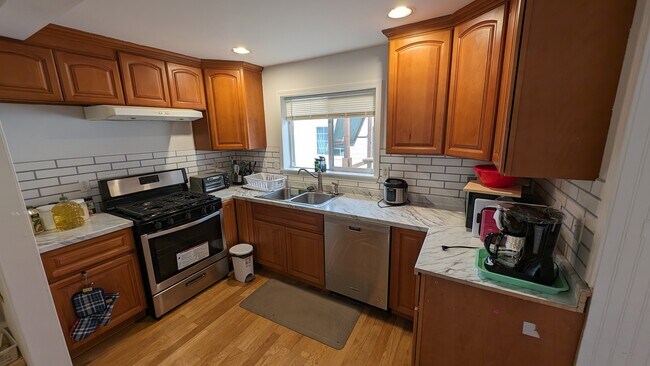 Cocina - 5430 200th St SW