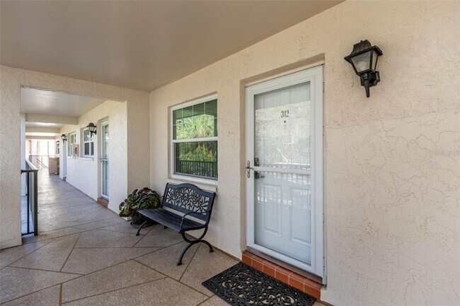 Foto del edificio - 870 Virginia St