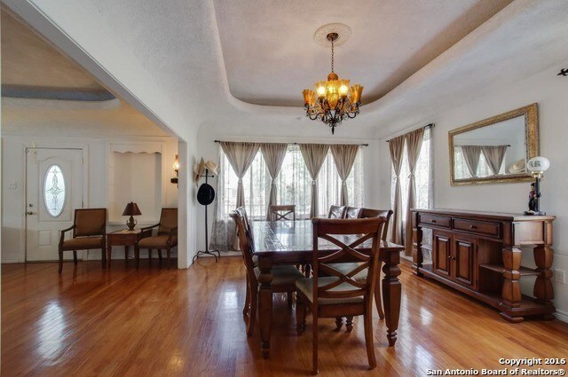 Foto del edificio - 183 De Chantle Rd