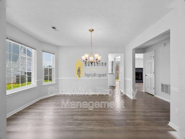 Building Photo - 1486 Berkshire Dr