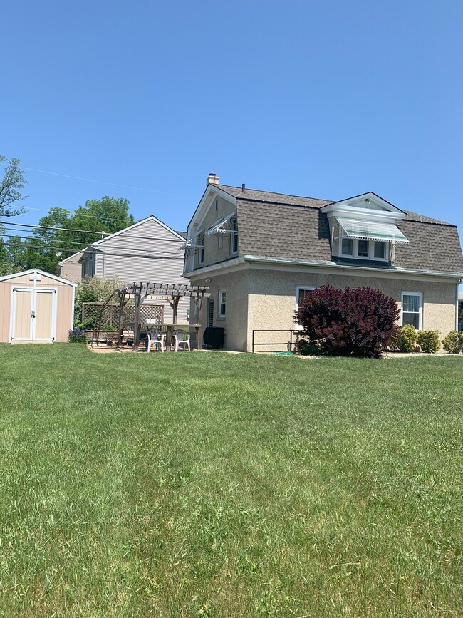 4001 W Linden St, Allentown, PA 18104 House Rental in Allentown, PA