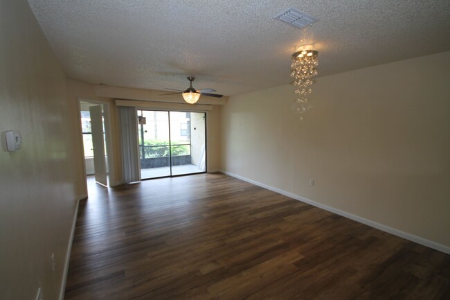 Foto del edificio - Charming 2 Bedroom, 2 Bathroom Home in Orl...