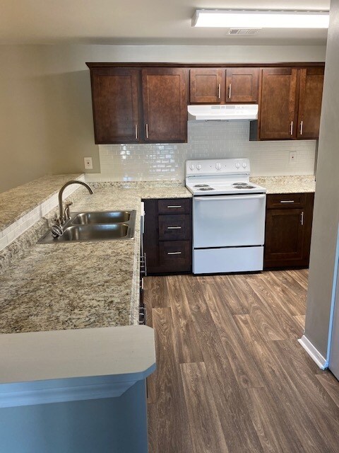 2, 3Bd renovado - Westwood I, II and III