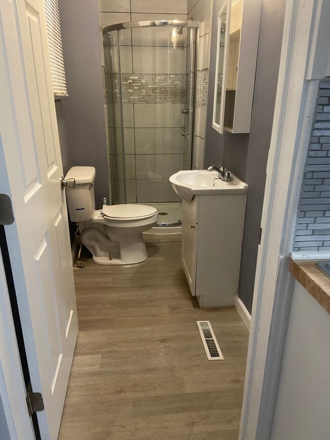 Foto del edificio - CUTE 2 BEDROOM/1 BATH HOME IN PUEBLO
