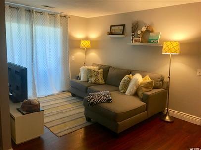 Foto principal - 1080 Quail Park Dr