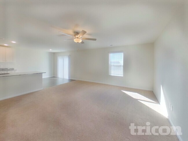 Building Photo - 4008 Reinfield Dr