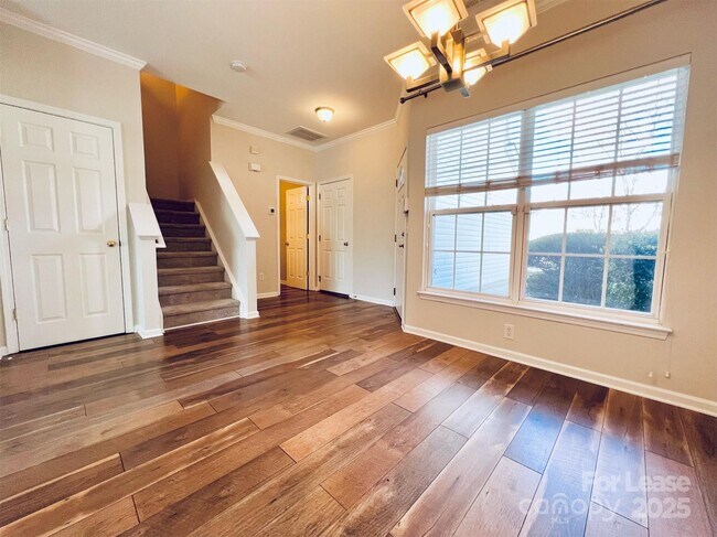 Foto del edificio - 12211 Stratfield Pl Cir