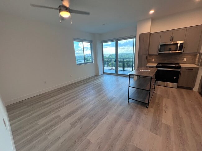 Building Photo - 175 NW 31st St