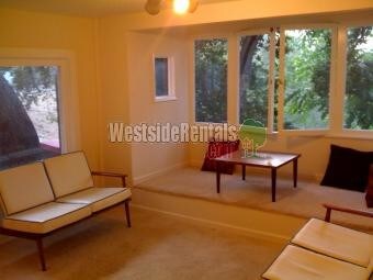 Primary Photo - 1634 Landa St