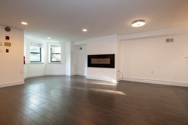 Foto del edificio - 1614 15th St NW