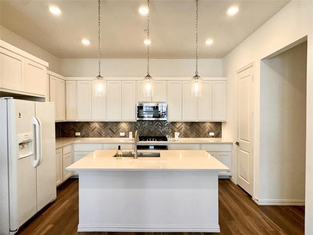 Foto del edificio - 1065 Keene Rdg Dr