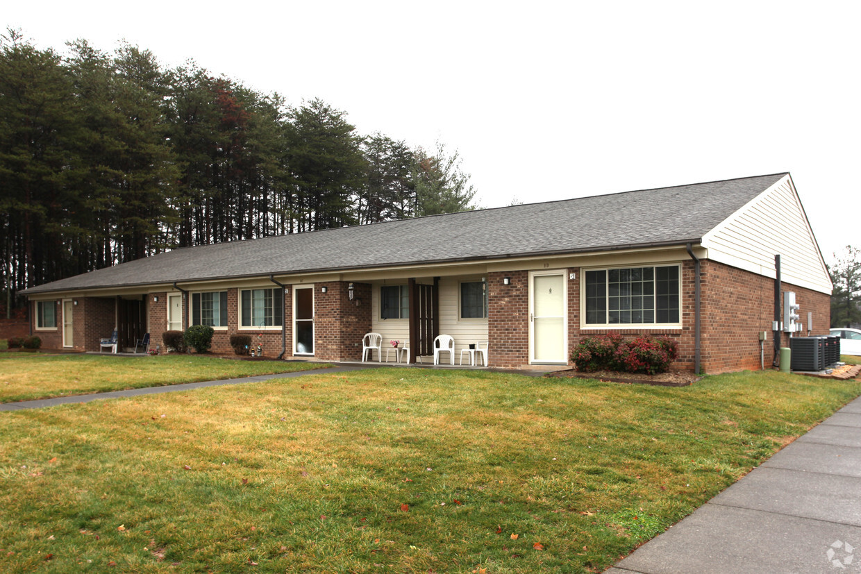 Foto principal - Carolina Christian Village Apartments