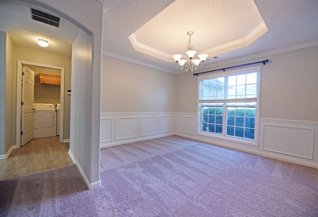 Building Photo - 1417 Faith Dr