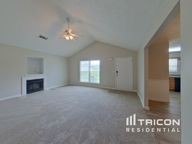 Building Photo - 1400 Meadow Ct