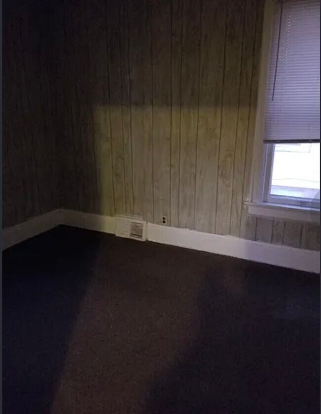 Foto del edificio - 2413 N 24th Pl