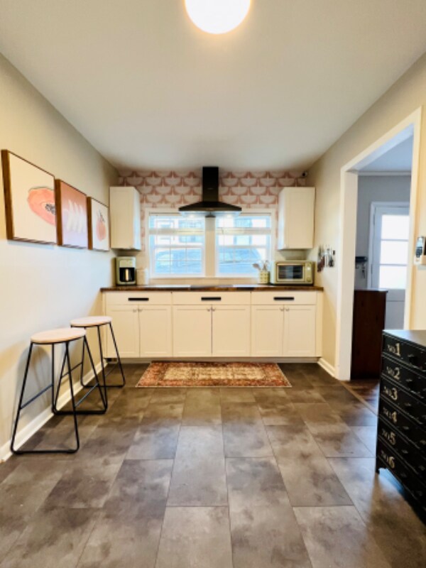 1411 Marlboro Ave Unit Apt, Chattanooga, TN 37412 Room for Rent in