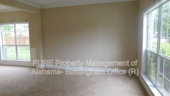 Building Photo - 963 Old Cahaba Dr