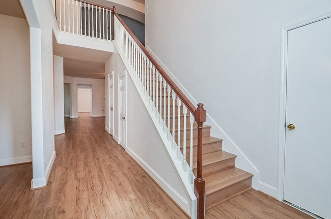 Building Photo - 3003 Sage Grouse Ct