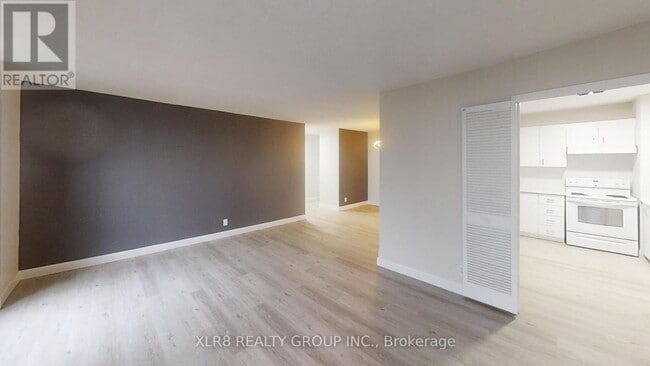 Building Photo - 2951 Riverside Dr.