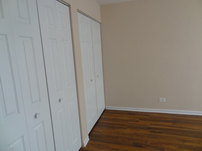 Foto del edificio - 1400 E 55th Pl