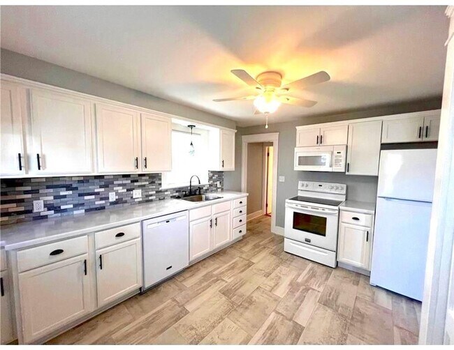 Foto del edificio - 348 Market St