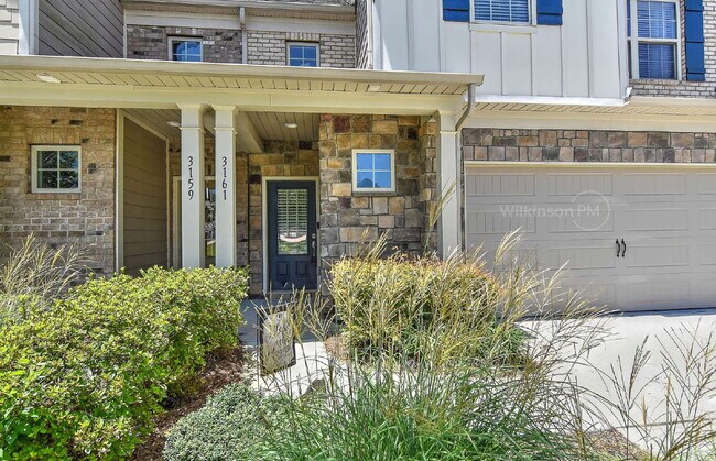 Building Photo - Sought-after 3BR/2.5BA Townhome in Desirab...