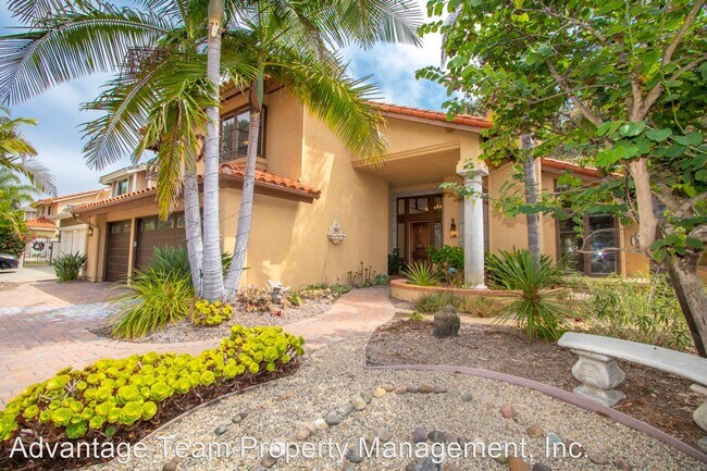 Foto del edificio - 12885 Chaparral Ridge Rd