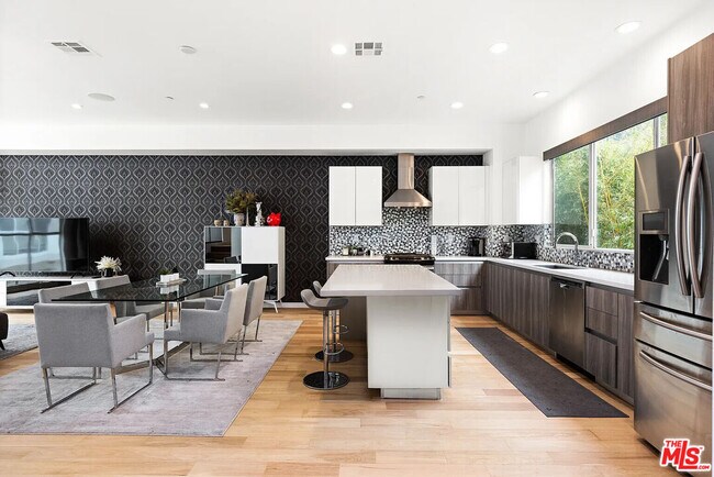Foto del edificio - 6728 W Hepburn Way