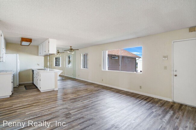 Foto del edificio - 2 br, 2 bath House - 1292 Holly Ave