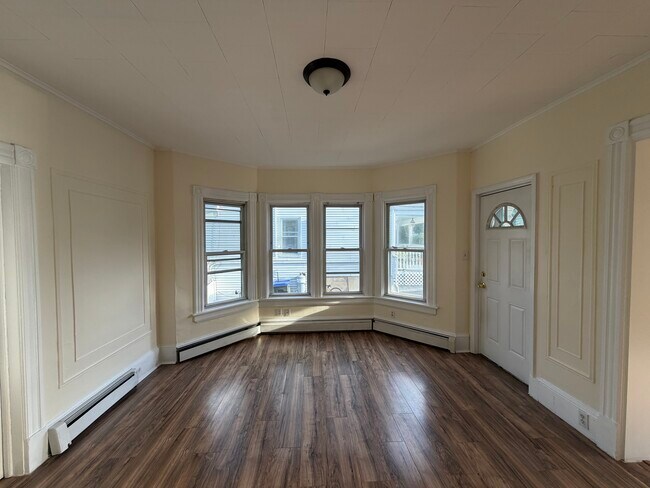 Foto del edificio - 101 N Montgomery St