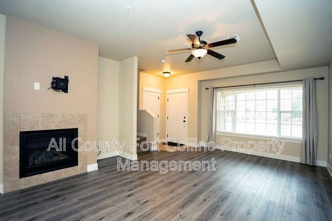 Building Photo - 5020 Cinquefoil Ln