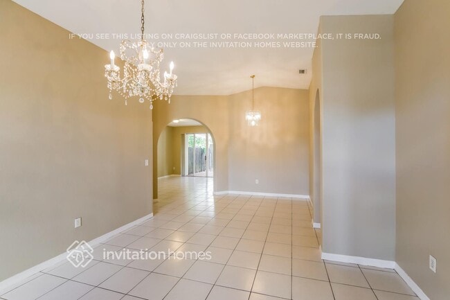 Foto del edificio - 16880 SW 141st Ct
