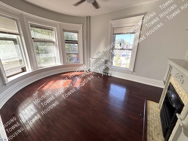 Foto del edificio - 215 Allen St