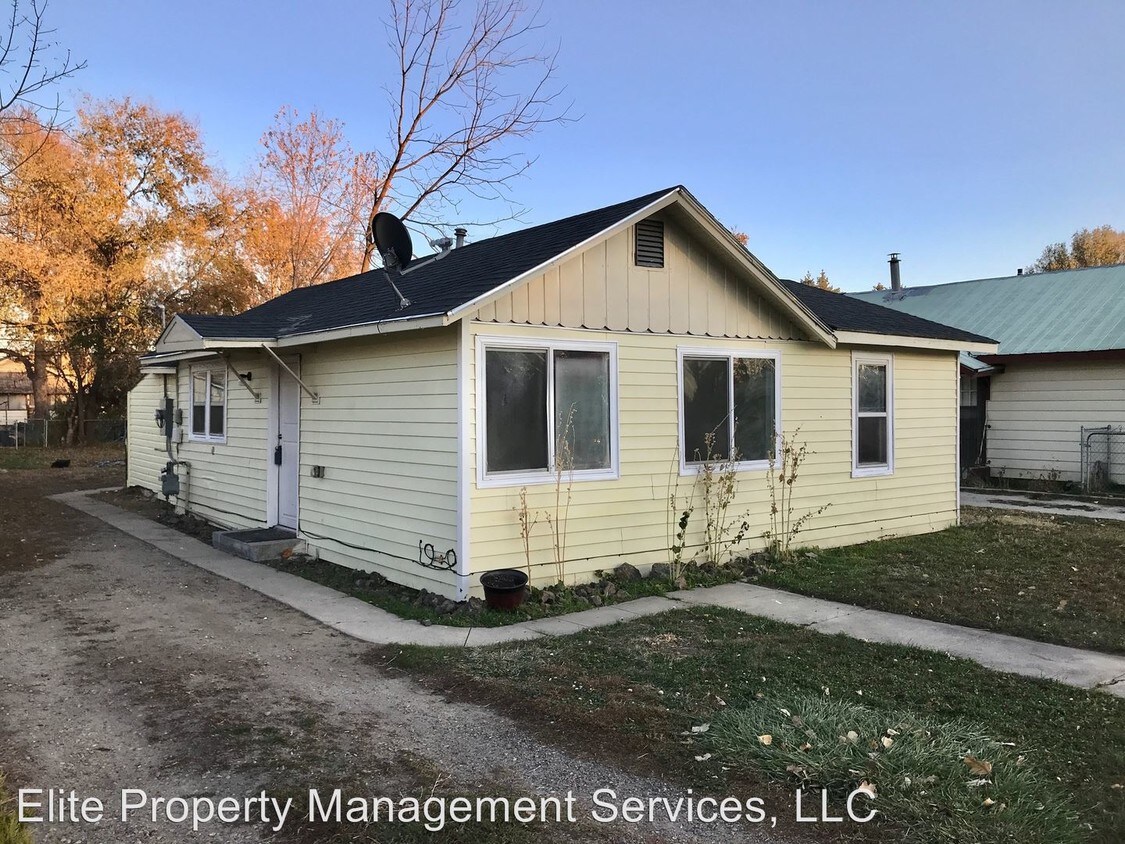 2 br, 1 bath House 822 S Boise Ave House Rental in Emmett, ID