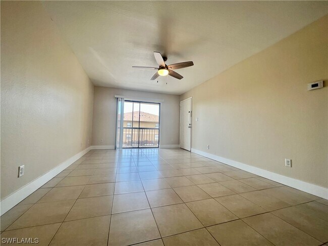 Building Photo - 5319 Summerlin Rd